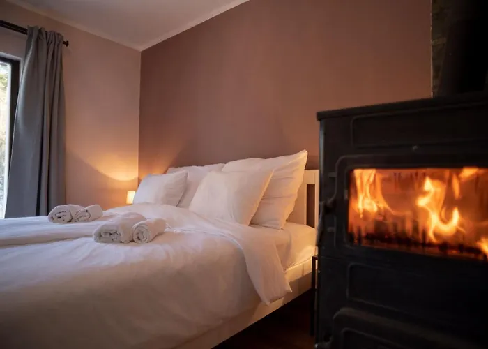 Irma-forras Vendeghazak - Kishaz Holiday home *