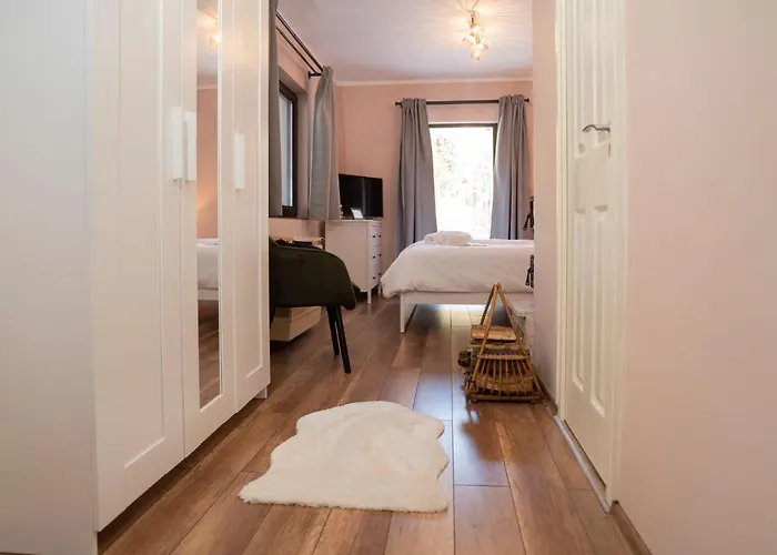 Irma-forras Vendeghazak - Kishaz *