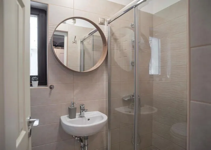 Irma-forras Vendeghazak - Kishaz * Veroce